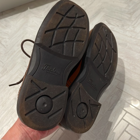 Florsheim Boys Cognac Brown dress shoes, size 13 - Picture 6 of 7